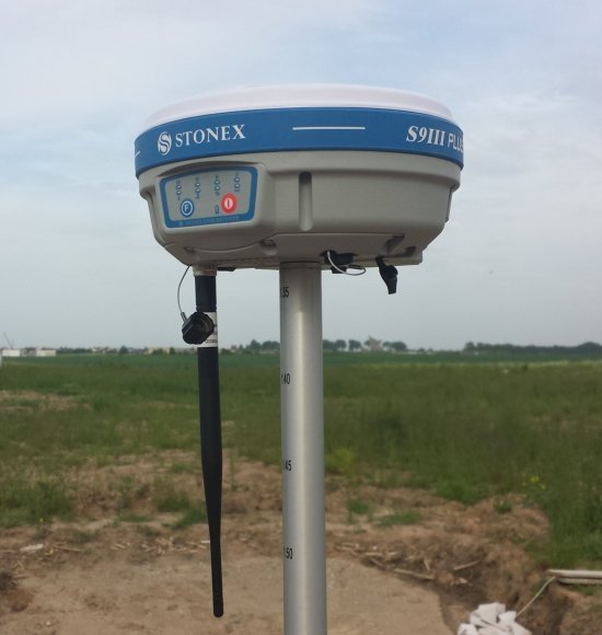 Stonex S9 III Plus GNSS imtuvas